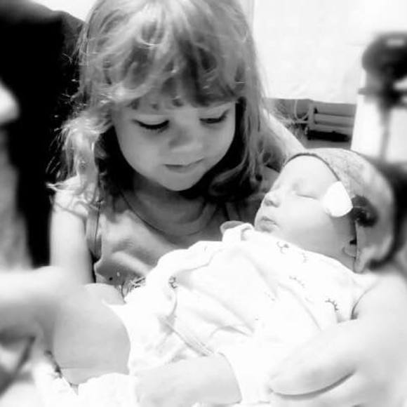 Meet your Posher, Dee - Picture 1 of 1